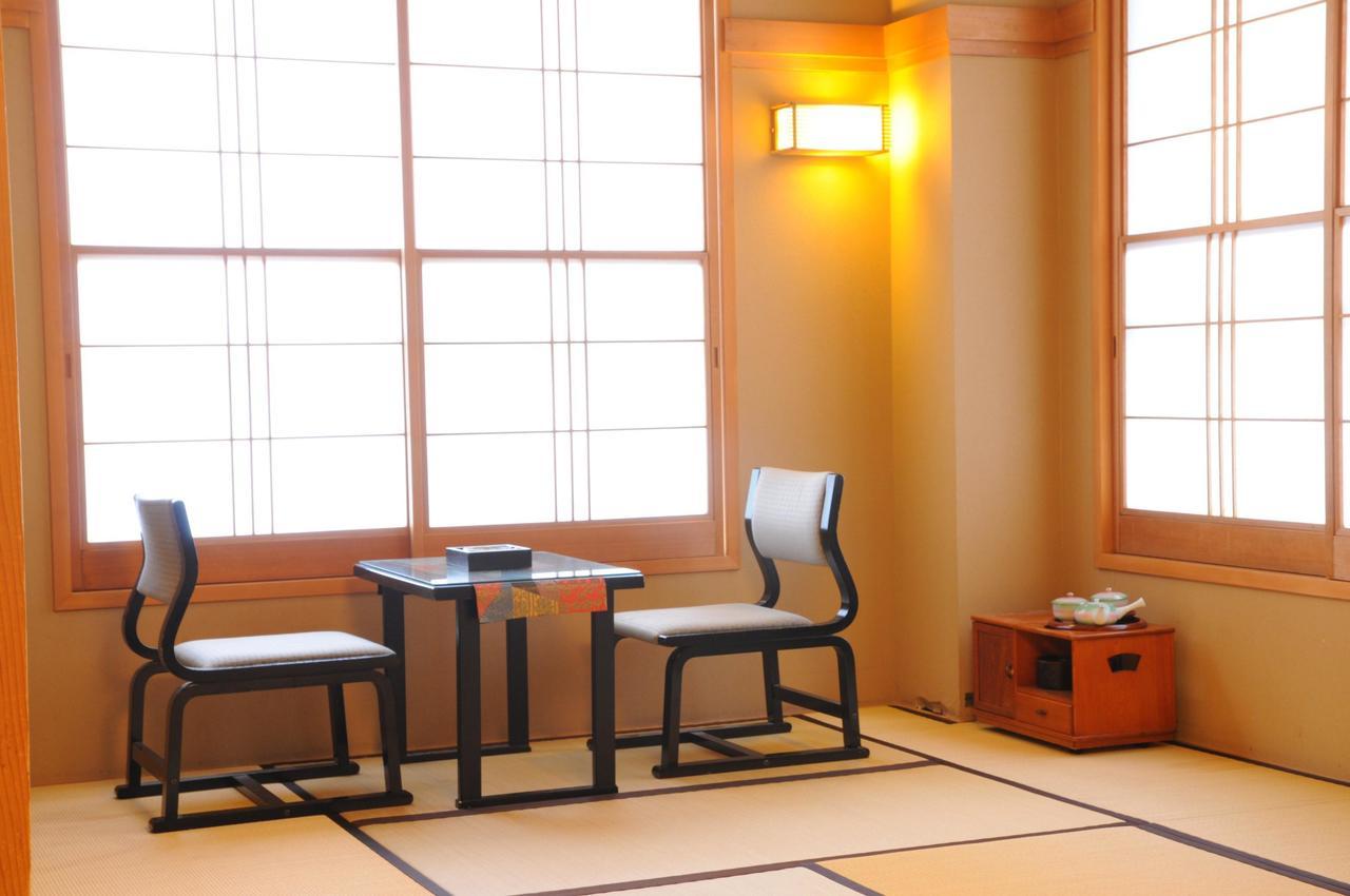 Gyominan Maruki Honkan Kamogawa Room photo
